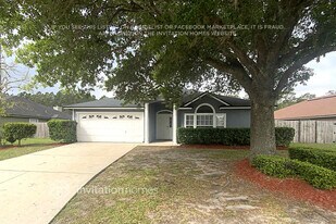 8250 Rocky Creek Dr in Jacksonville, FL - Building Photo