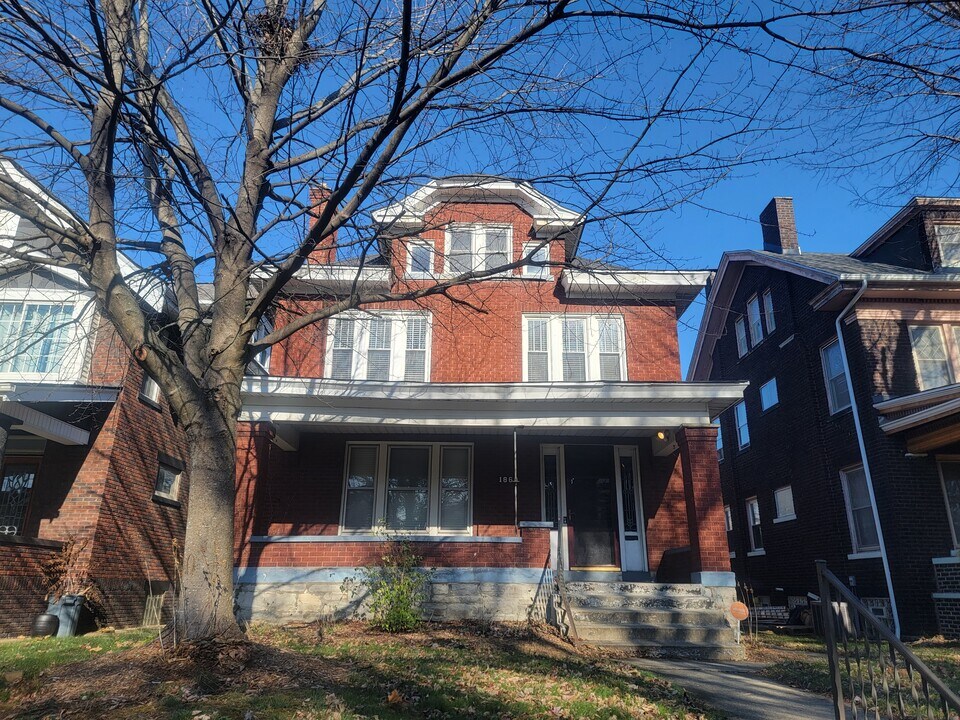 701 1/2 E Columbus St in Columbus, OH - Building Photo
