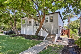 5869 Colbert St in New Orleans, LA - Building Photo