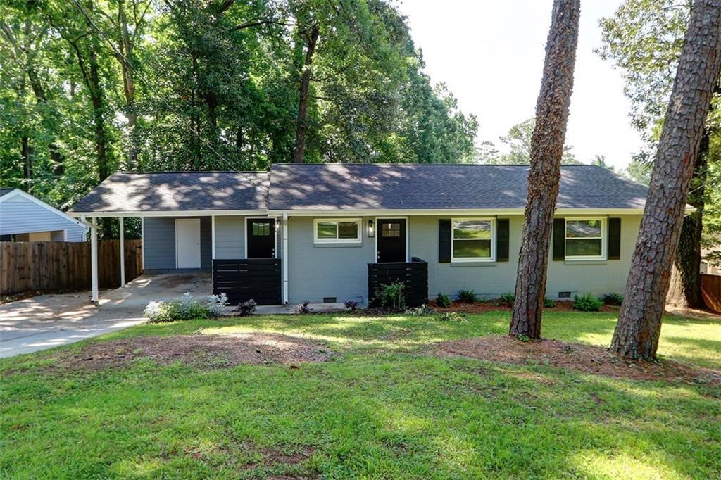 4985 Crowe Dr SE in Smyrna, GA - Building Photo