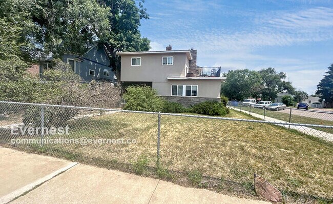 property at 3 S Weber St