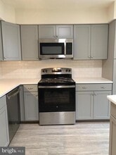 300 Claiborne Ave in Fredericksburg, VA - Building Photo - Building Photo