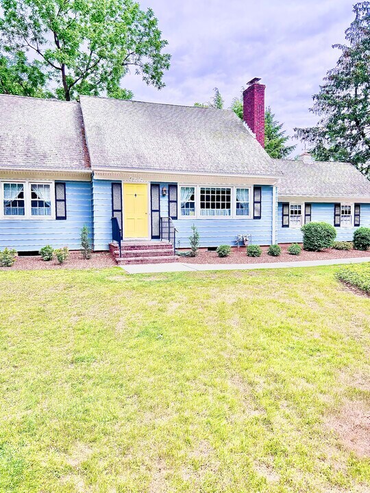 91 Haring Dr in Old Tappan, NJ - Building Photo