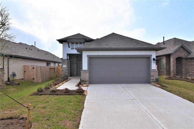 8918 Hartford River Ln in Richmond, TX - Building Photo - Building Photo