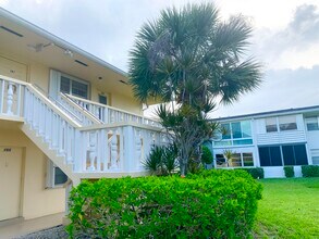 168 Waltham G in West Palm Beach, FL - Building Photo - Building Photo