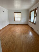 416 Boston Ave in Waterloo, IA - Building Photo - Building Photo