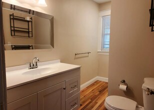 811 E 39th St, Unit 2 in Kansas City, MO - Building Photo - Building Photo