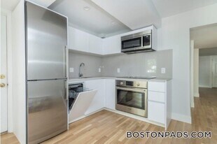 35 South St, Unit B2 in Boston, MA - Building Photo