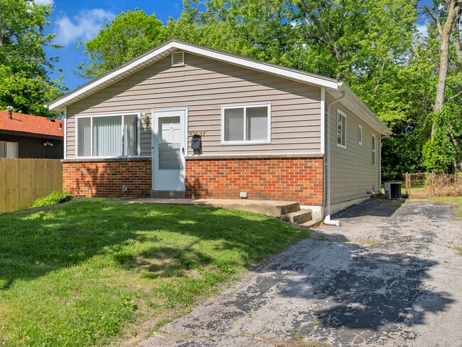 property at 10437 Count Dr