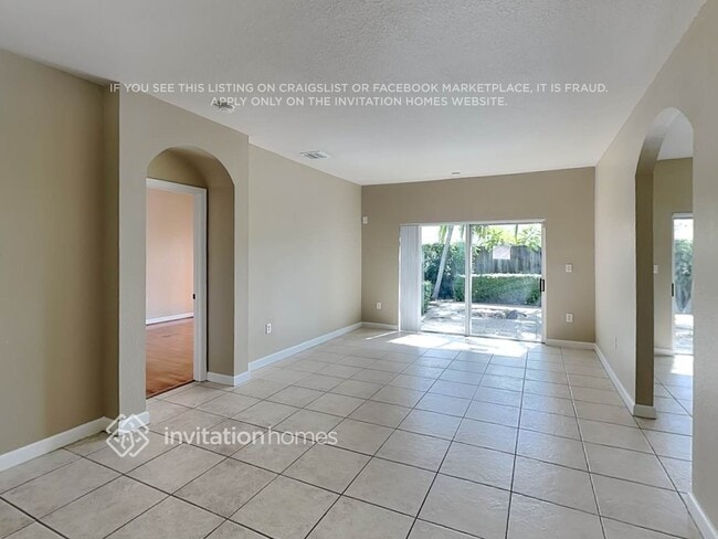 14323 SW 156th Ave in Miami, FL - Building Photo - Building Photo