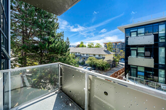 1105 Pandora Ave in Victoria, BC - Building Photo - Building Photo