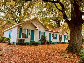 2200 Spring Garden St in Greensboro, NC - Building Photo
