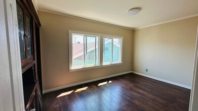 5432 Foothill Blvd in Oakland, CA - Building Photo - Building Photo