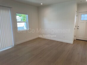 19229 Friar St in Los Angeles, CA - Building Photo - Building Photo