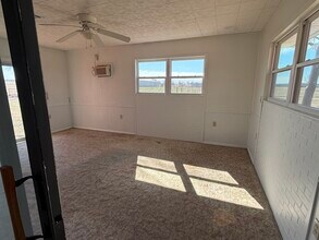 336689 E 0930 Rd in Wellston, OK - Building Photo - Building Photo