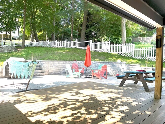 30 Hillside Ave in Quincy, MA - Building Photo - Building Photo