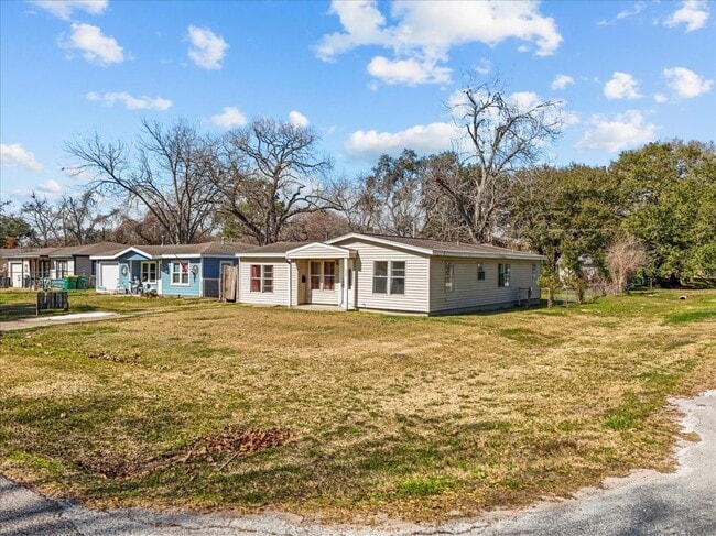 property at 1002 Orange St