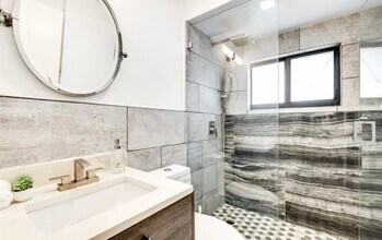 168 NW 53rd St, Unit # 3 in Miami, FL - Building Photo - Building Photo