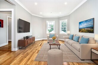 60 Johnswood Rd in Boston, MA - Building Photo - Building Photo