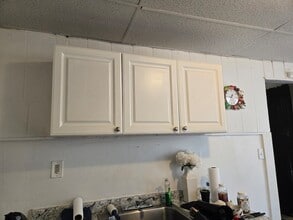 771 Dwight St, Unit 3R in Holyoke, MA - Building Photo - Building Photo