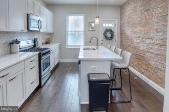 518 S Macon St. in Baltimore, MD - Building Photo - Building Photo