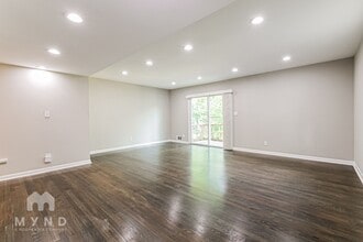 1324 N Cliff Valley Way NE in Atlanta, GA - Building Photo - Building Photo