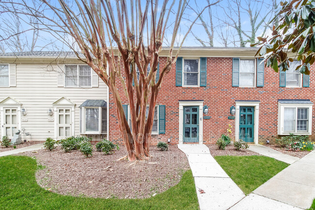 property at 4627 Lawndale Dr