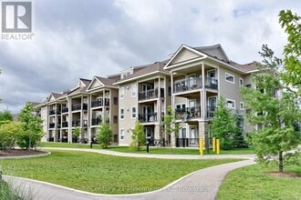 5 Anchorage Crescent in Collingwood, ON - Building Photo - Building Photo