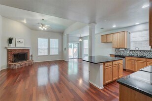 13421 Lost Spurs Rd in Roanoke, TX - Building Photo