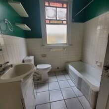 6330 Annunciation St, Unit 1 in New Orleans, LA - Foto de edificio - Building Photo