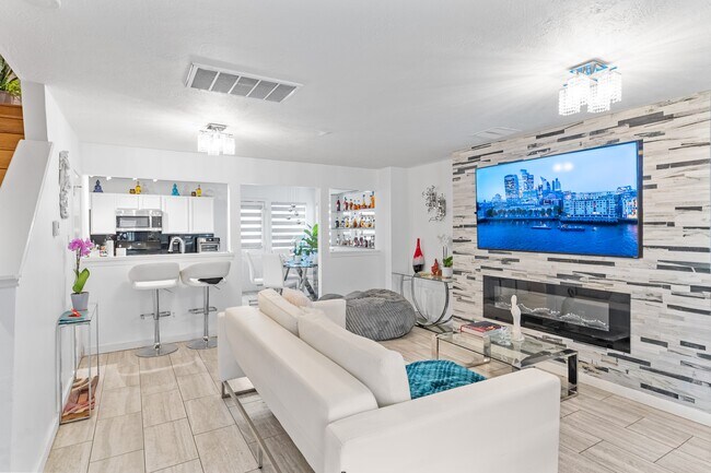property at 1008 Robin St