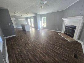 13124 Herring Dr in Walker, LA - Building Photo