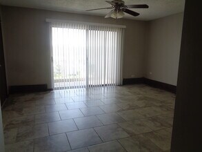 6131 Marshall Ave in Chicago Ridge, IL - Building Photo - Building Photo