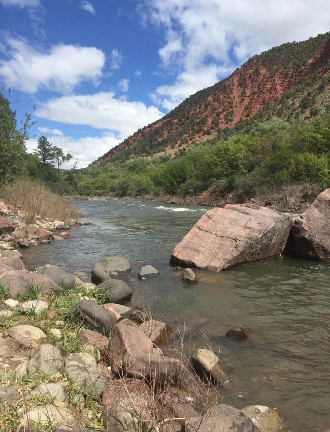 1810 Ouray Rd in Glenwood Springs, CO - Building Photo - Building Photo