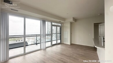 38 Annie Craig Dr in Toronto, ON - Building Photo - Building Photo