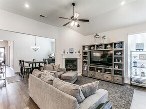 915 Uplands Dr in Northlake, TX - Building Photo - Building Photo
