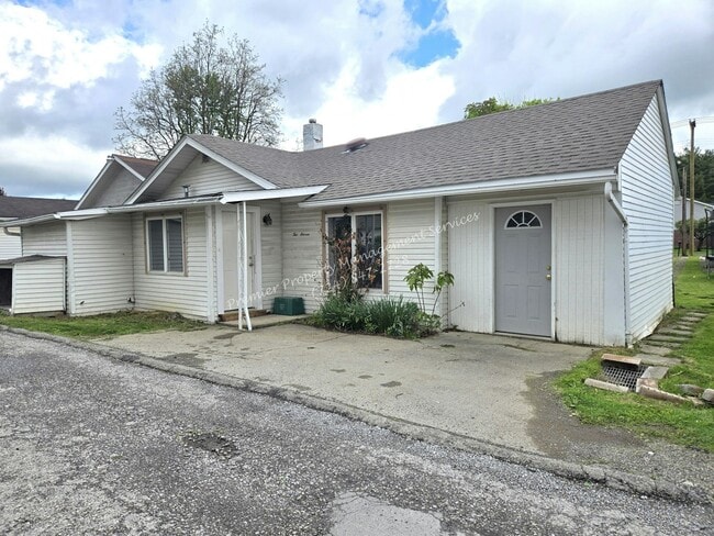 property at 211 Line Ave