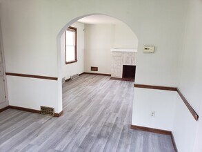 158 Beechwood Dr in Youngstown, OH - Building Photo - Building Photo