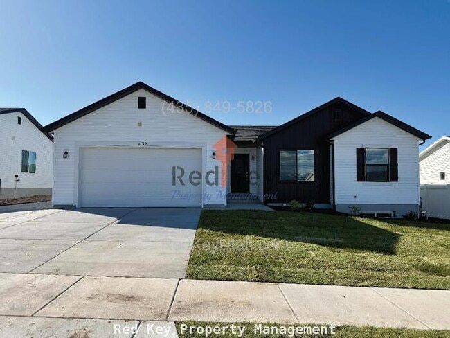 property at 1132 W High Plns Dr
