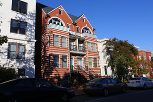 504-506 6th St NE in Washington, DC - Foto de edificio - Building Photo