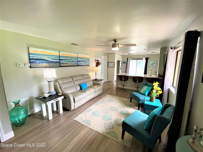 8759 Banyan Way in Cape Canaveral, FL - Building Photo - Building Photo