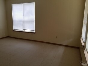 5016 Lillian Hwy in Pensacola, FL - Building Photo - Building Photo