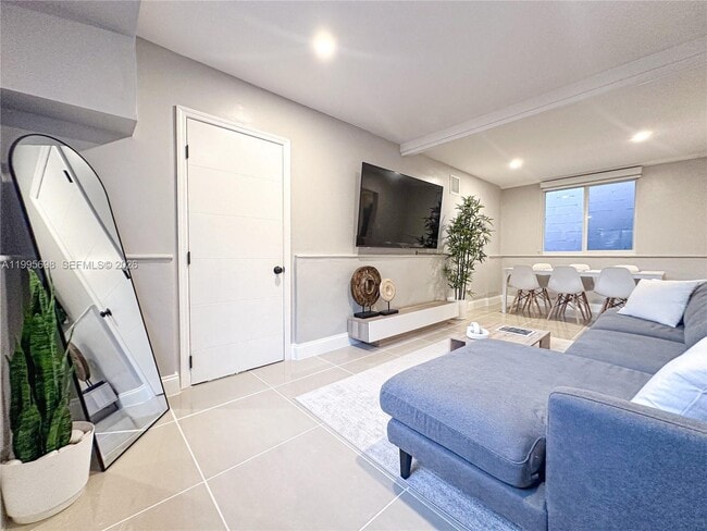 174 NE 55th St in Miami, FL - Building Photo - Building Photo