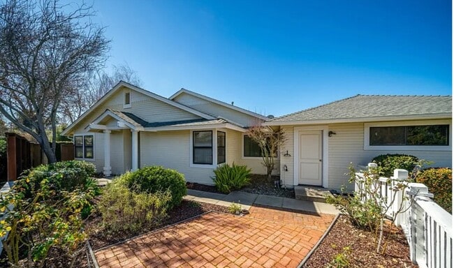 property at 887 Marigold Ct