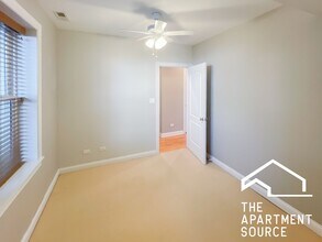 1636 W Grace St in Chicago, IL - Building Photo - Building Photo