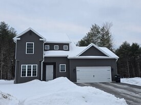 49 Black Bear Path in Corinth, NY - Building Photo