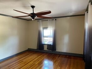 2302 Blaisdell Ave, Unit Carriage House in Minneapolis, MN - Building Photo - Building Photo