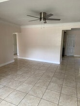 328 S Biscayne River Dr in Miami, FL - Building Photo - Building Photo
