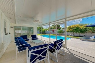 2222 N Overbrook Ave in Belleair Bluffs, FL - Building Photo - Building Photo