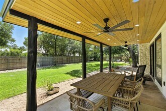 2403 Gateshead Cir in Austin, TX - Building Photo - Building Photo